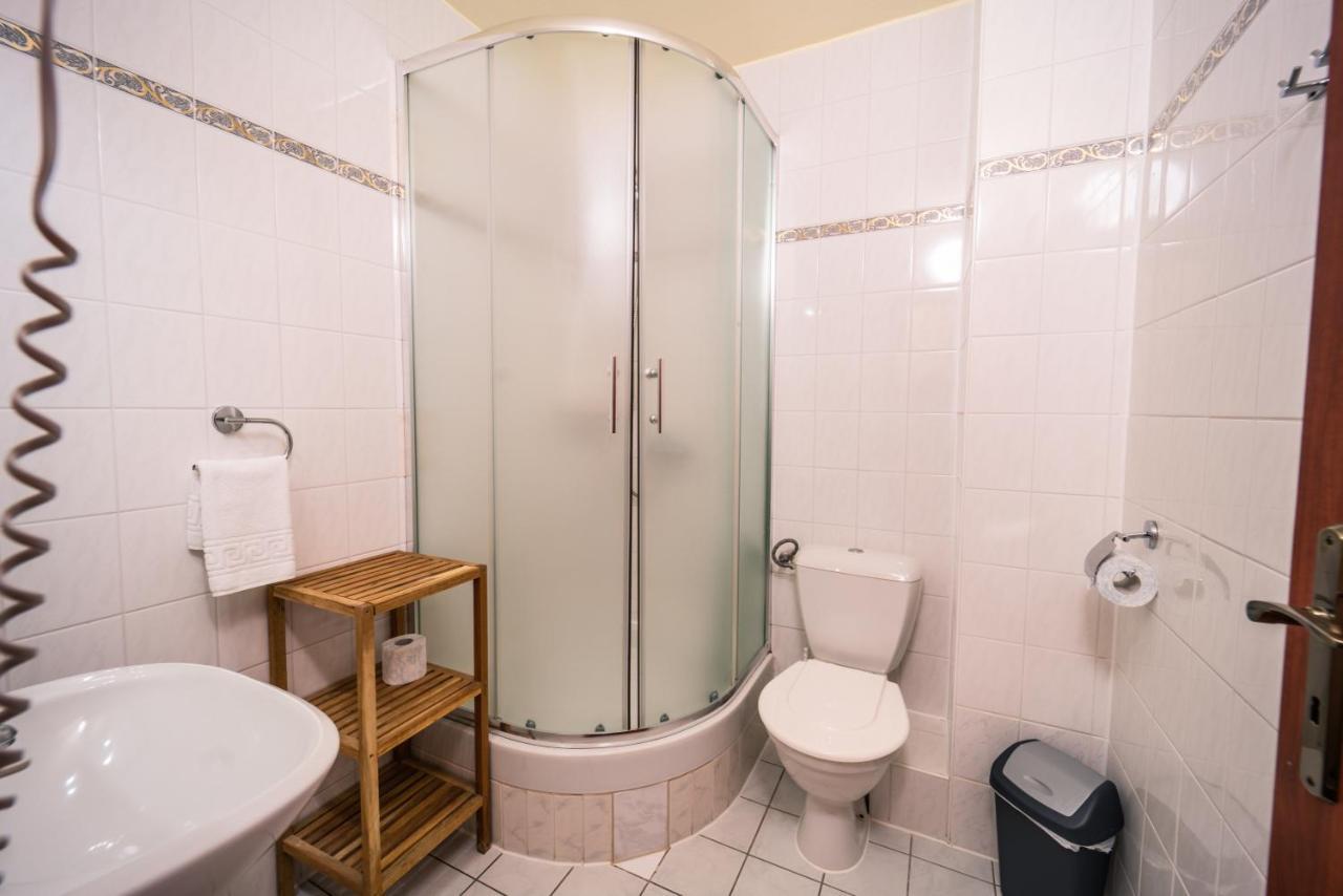 Hotel Koruna Prachatice Buitenkant foto