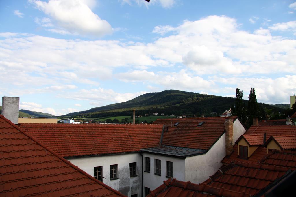 Hotel Koruna Prachatice Buitenkant foto